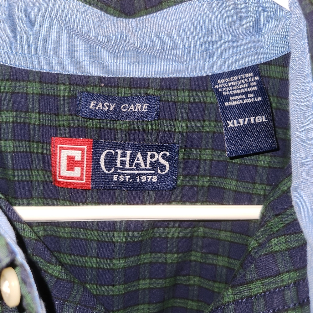 Chaps plaid button down - Picture 3 of 3